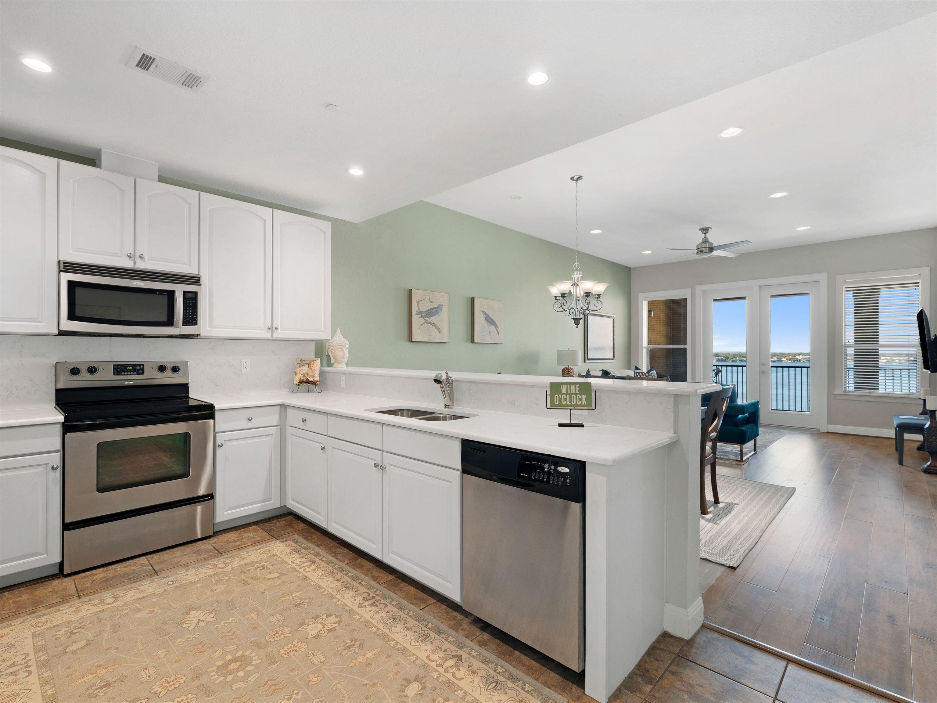 101 West Bank #44 Horseshoe Bay TX 78657
