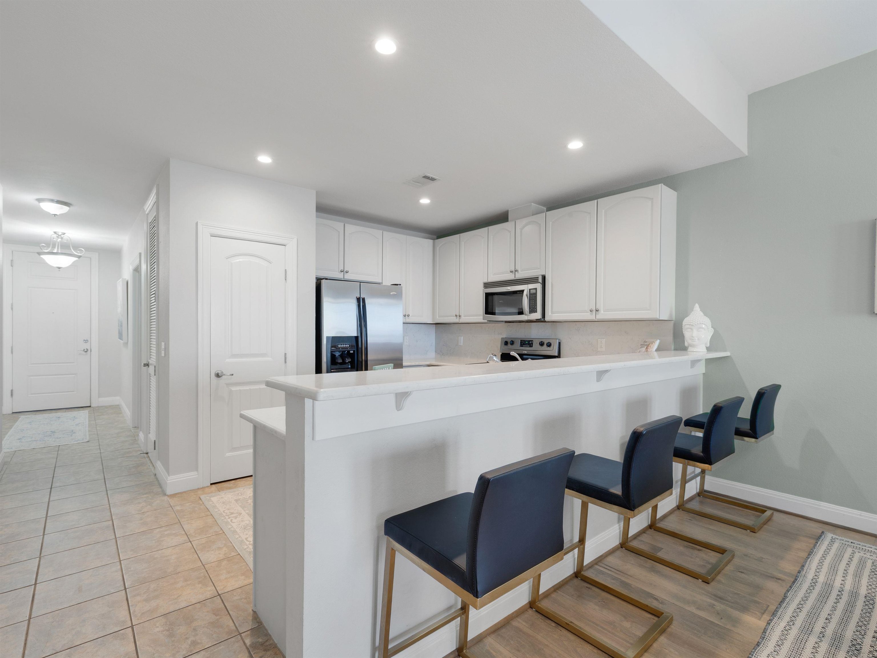 101 West Bank #44 Horseshoe Bay TX 78657