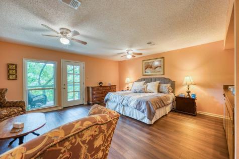 801 B Grassy Knoll Horseshoe Bay TX 78657