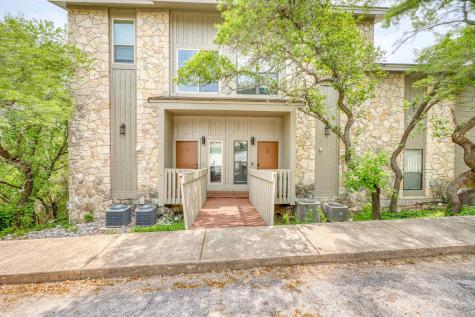 801 B Grassy Knoll Horseshoe Bay TX 78657