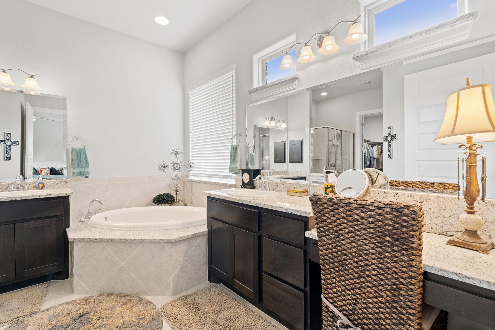 106 Gemstone Horseshoe Bay TX 78657