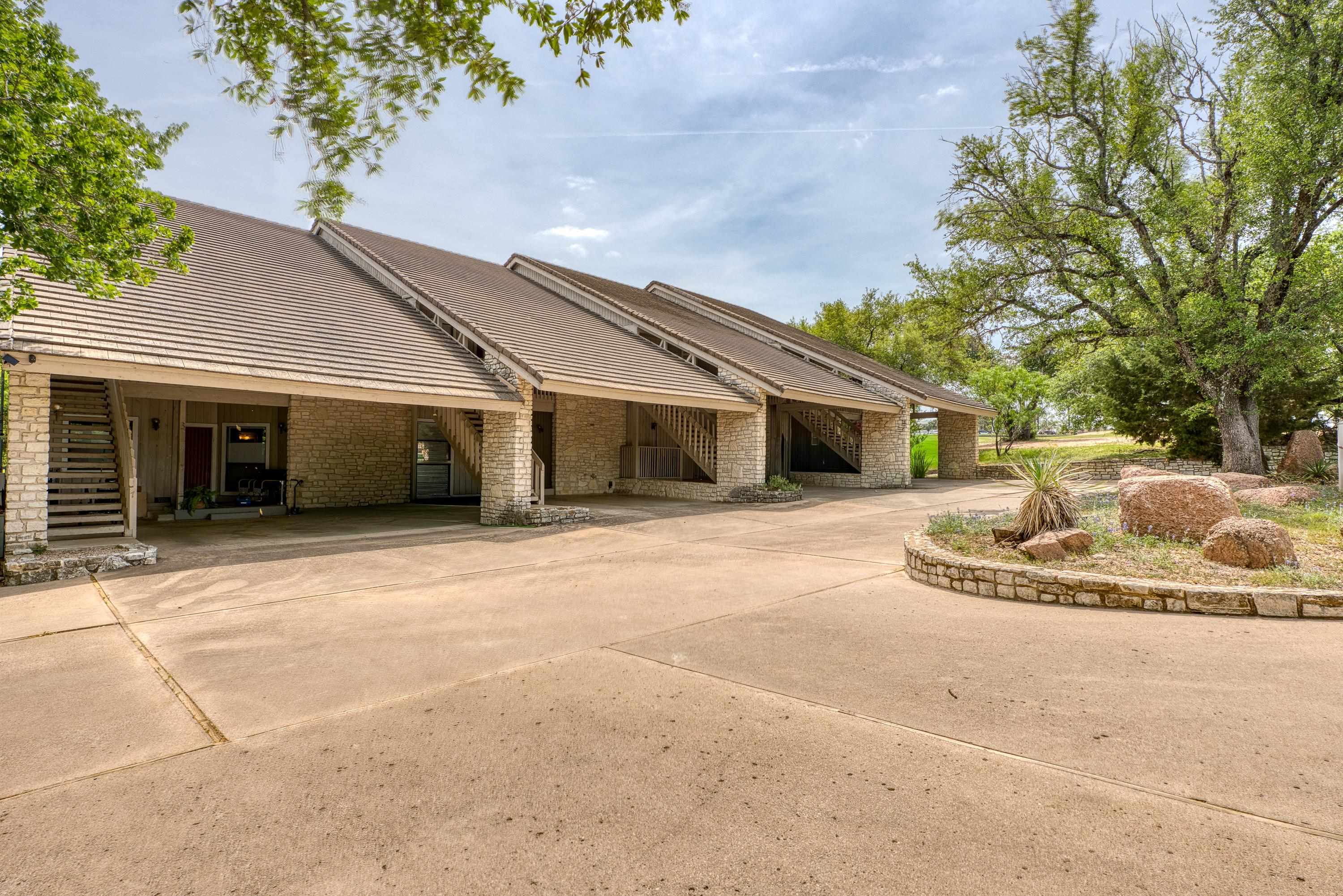 123 Lost Spur Horseshoe Bay TX 78657