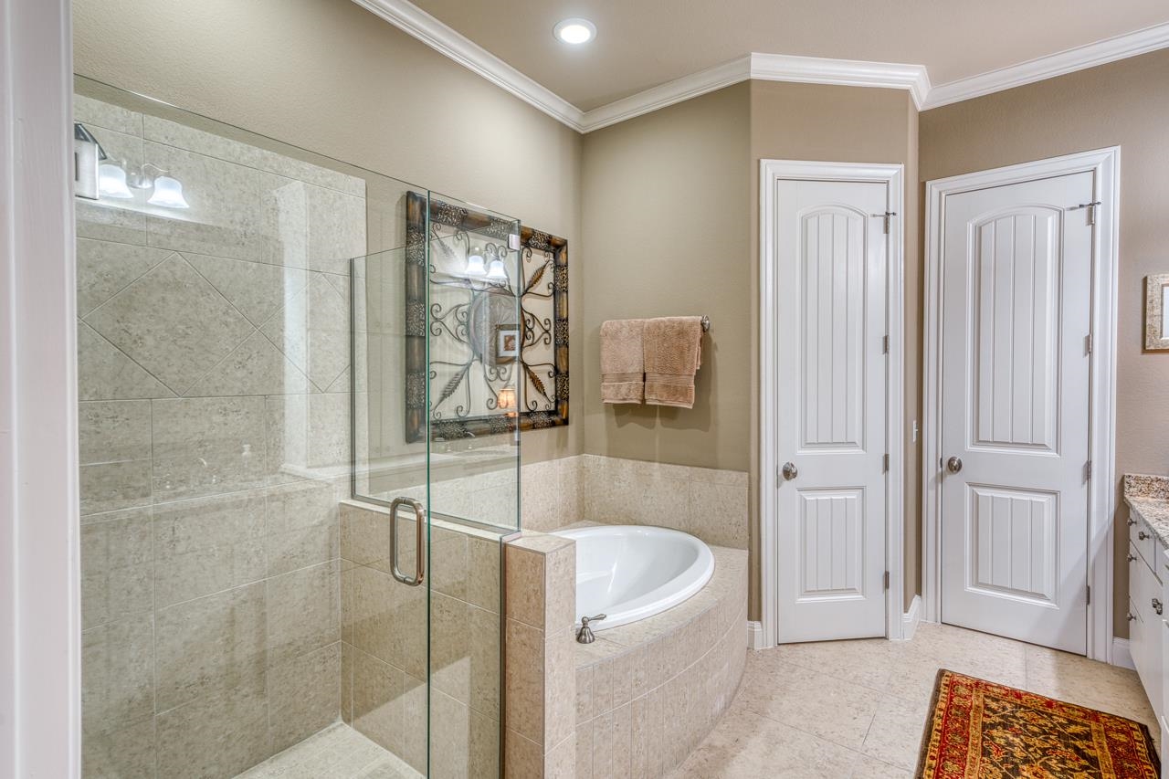 300 Enclave Circle Horseshoe Bay TX 78657
