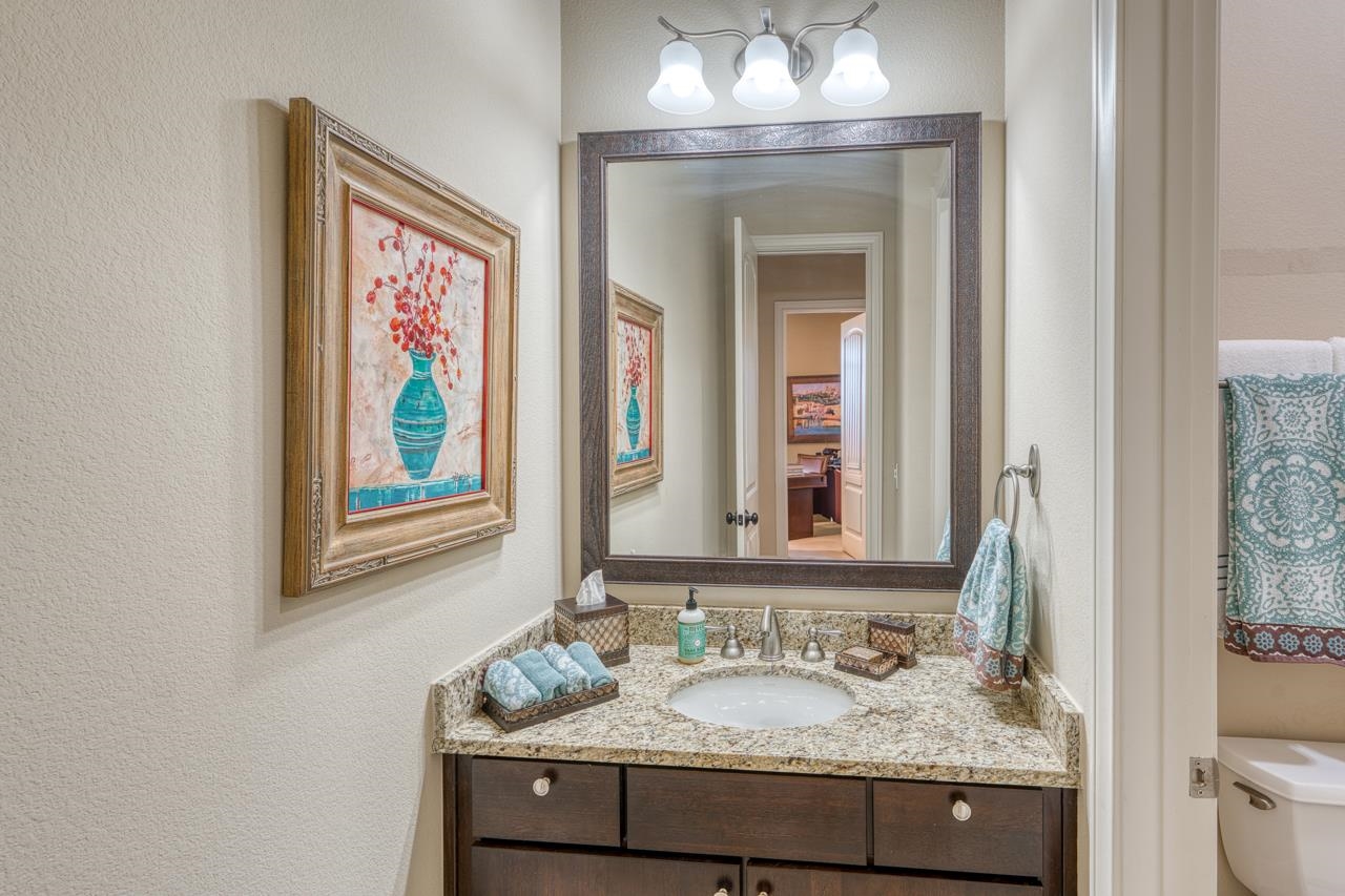300 Enclave Circle Horseshoe Bay TX 78657