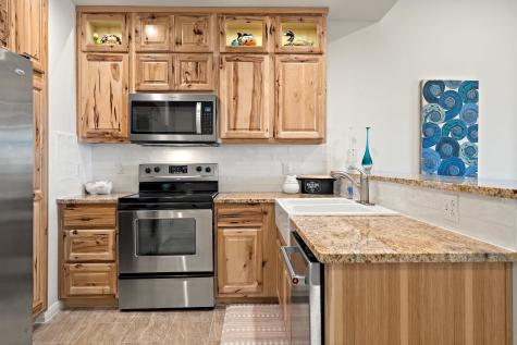 1000 The Cape Unit 36 Horseshoe Bay TX 78657