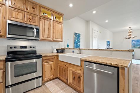 1000 The Cape Unit 36 Horseshoe Bay TX 78657