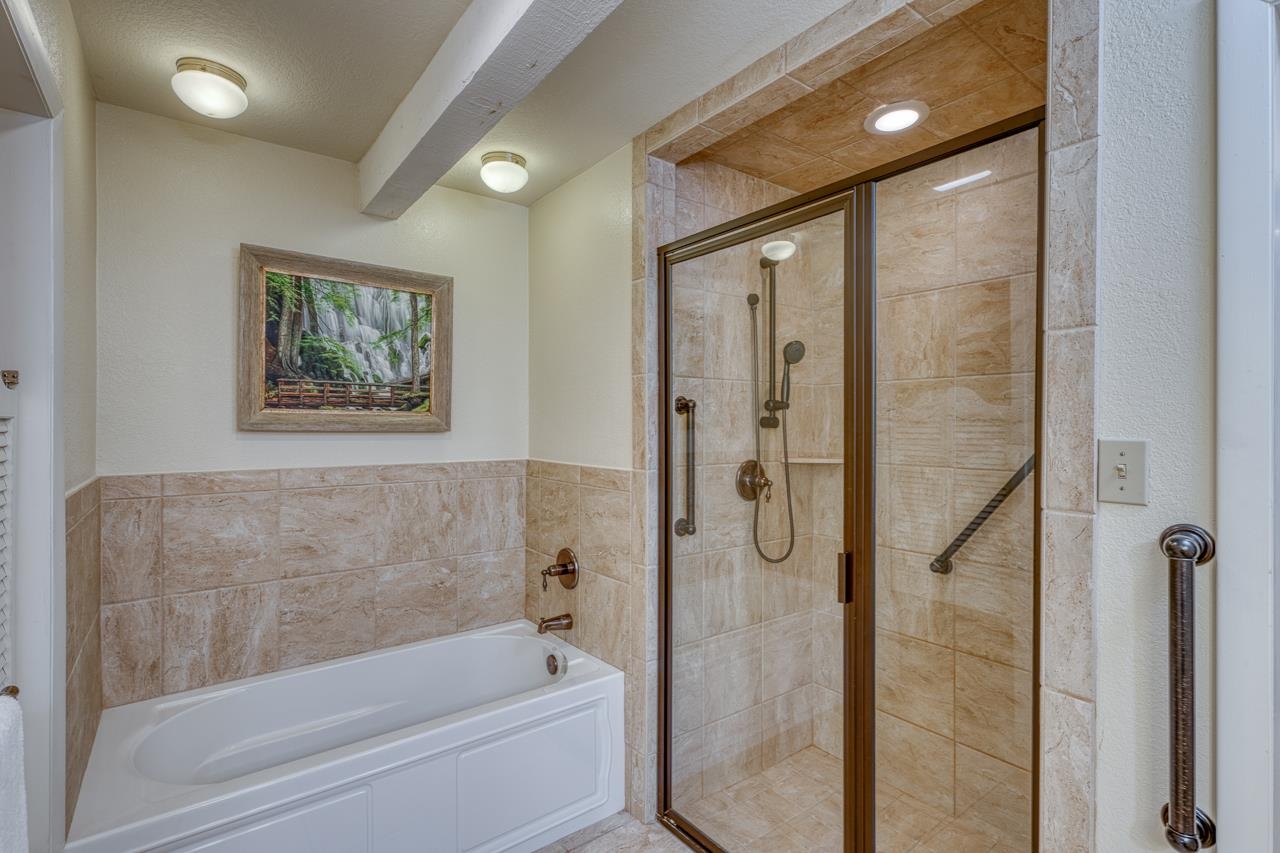 1406 Broken Hills #22 Horseshoe Bay TX 78657