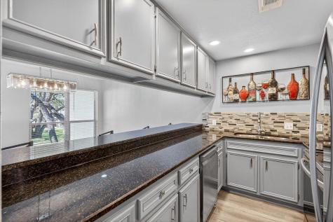 320 Twin Sails, #23 Horseshoe Bay TX 78657