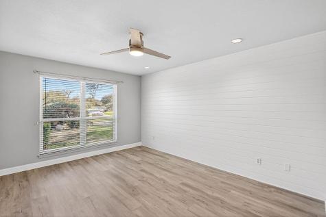 320 Twin Sails, #23 Horseshoe Bay TX 78657