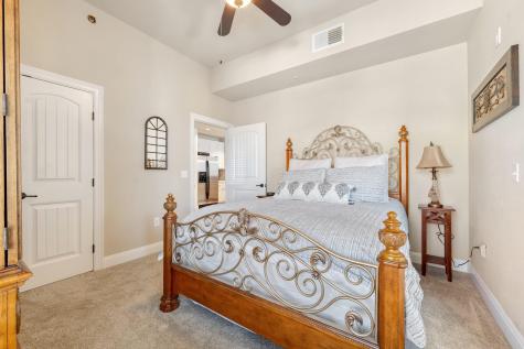1001 The Cape #16 Horseshoe Bay TX 78657