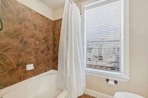 1001 The Cape #16 Horseshoe Bay TX 78657