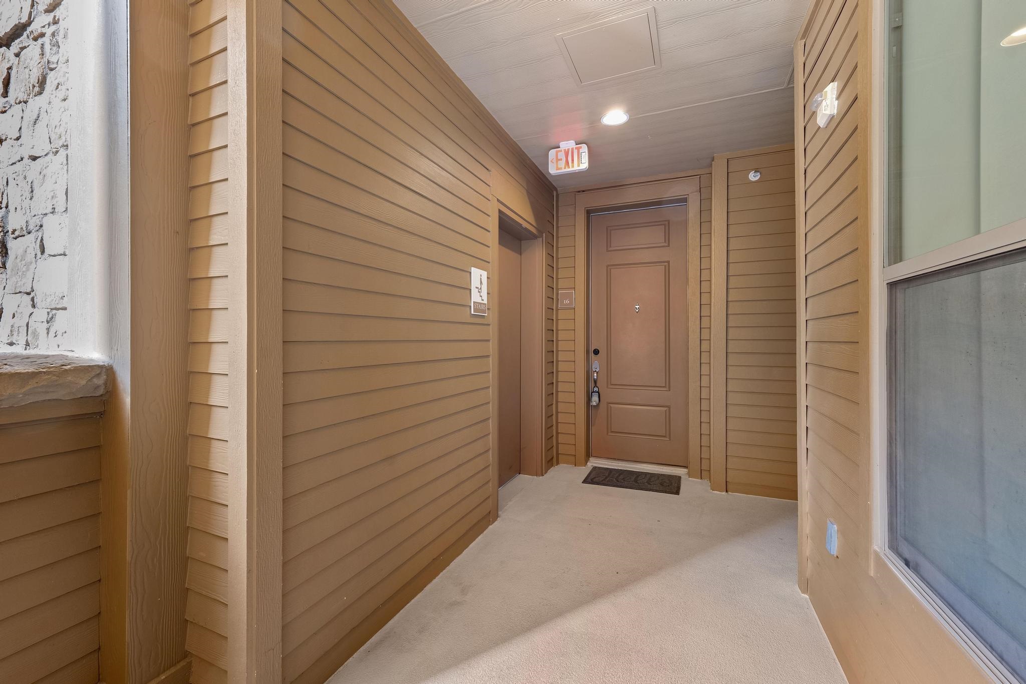 1001 The Cape #16 Horseshoe Bay TX 78657
