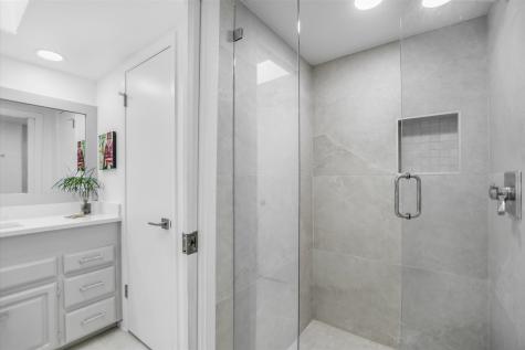 102A Bunny Run Lane Horseshoe Bay TX 78657