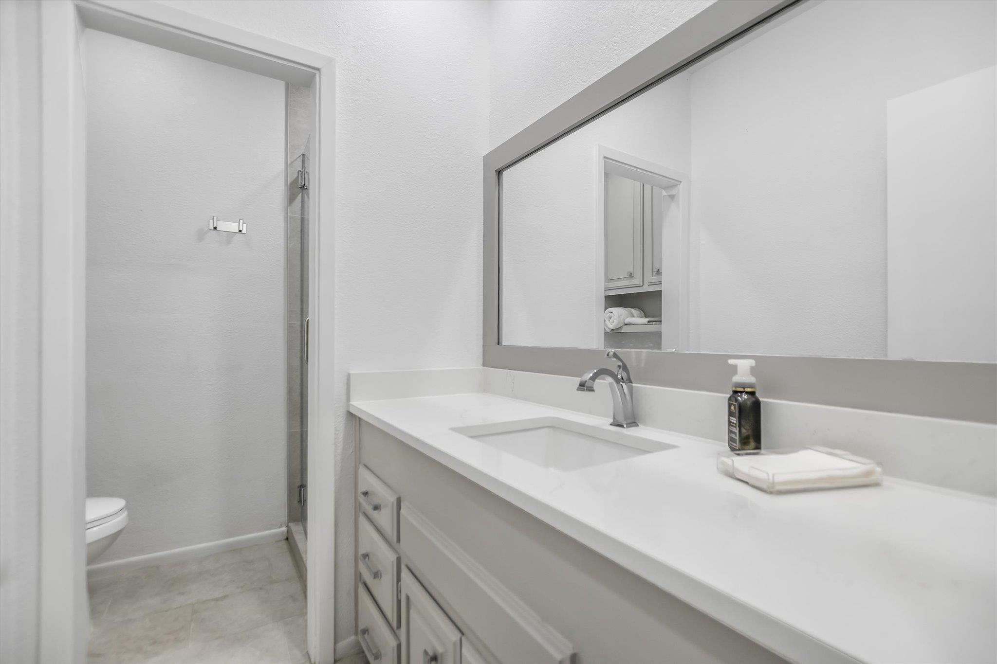 102A Bunny Run Lane Horseshoe Bay TX 78657