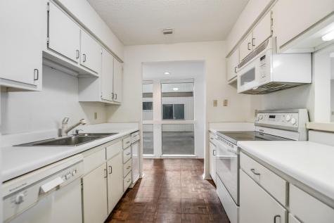 300 Out Yonder #176 Horseshoe Bay TX 78657