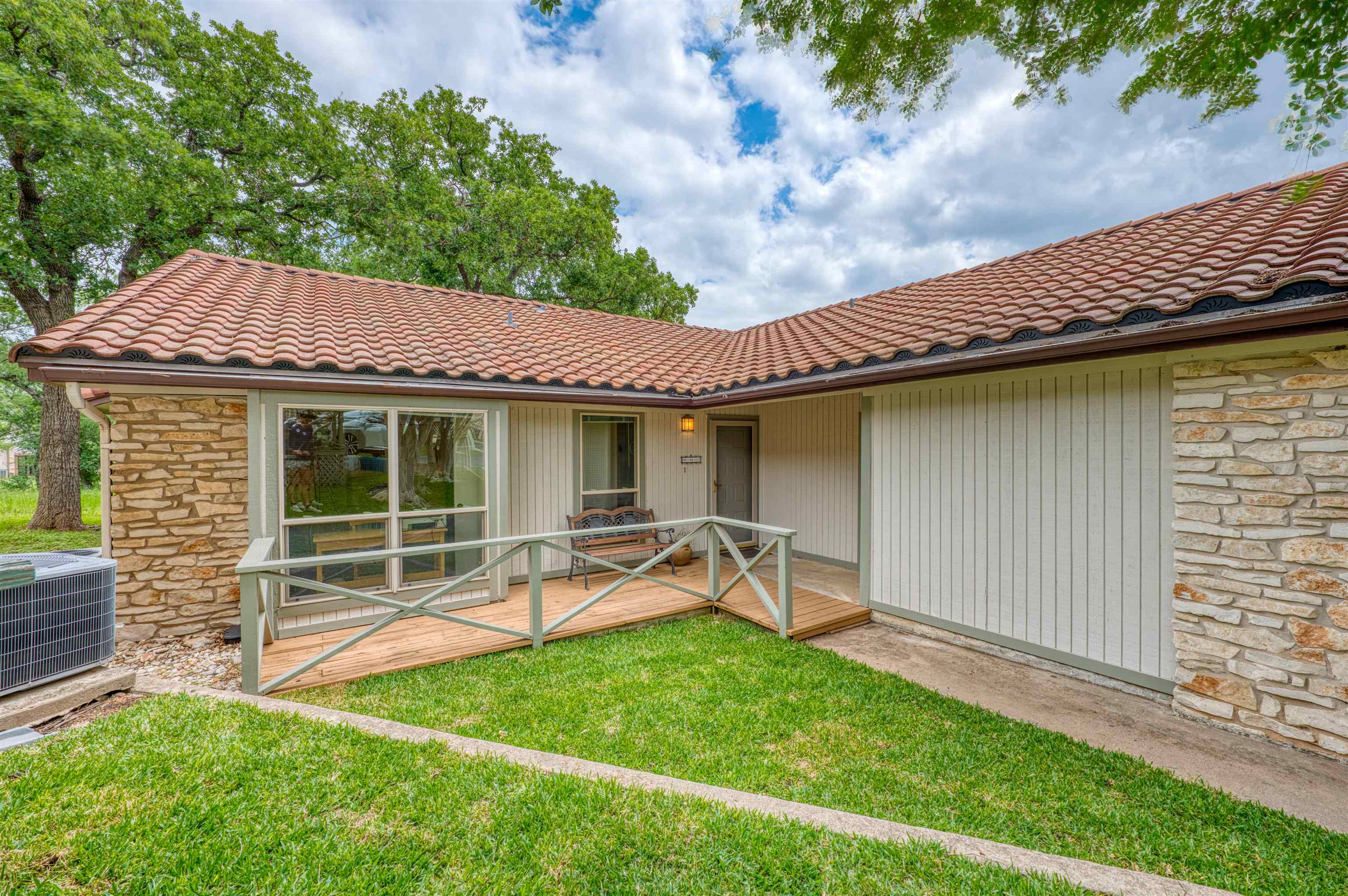 110 Big Spur Horseshoe Bay TX 78657