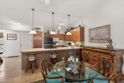 104 S Big Spur Horseshoe Bay TX 78657