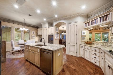 2305 Barton Creek #29 Boulevard Austin TX 78735