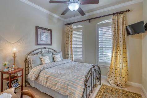 302 Enclave Circle Horseshoe Bay TX 78657