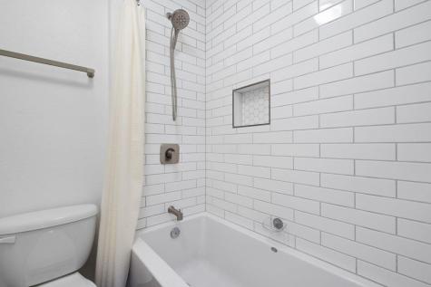 1201 Hi Stirrup #104 Horseshoe Bay TX 78657