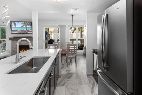 1100 The Cape #201 Horseshoe Bay TX 78657