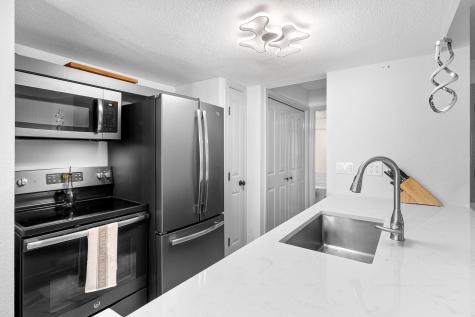 1100 The Cape #201 Horseshoe Bay TX 78657