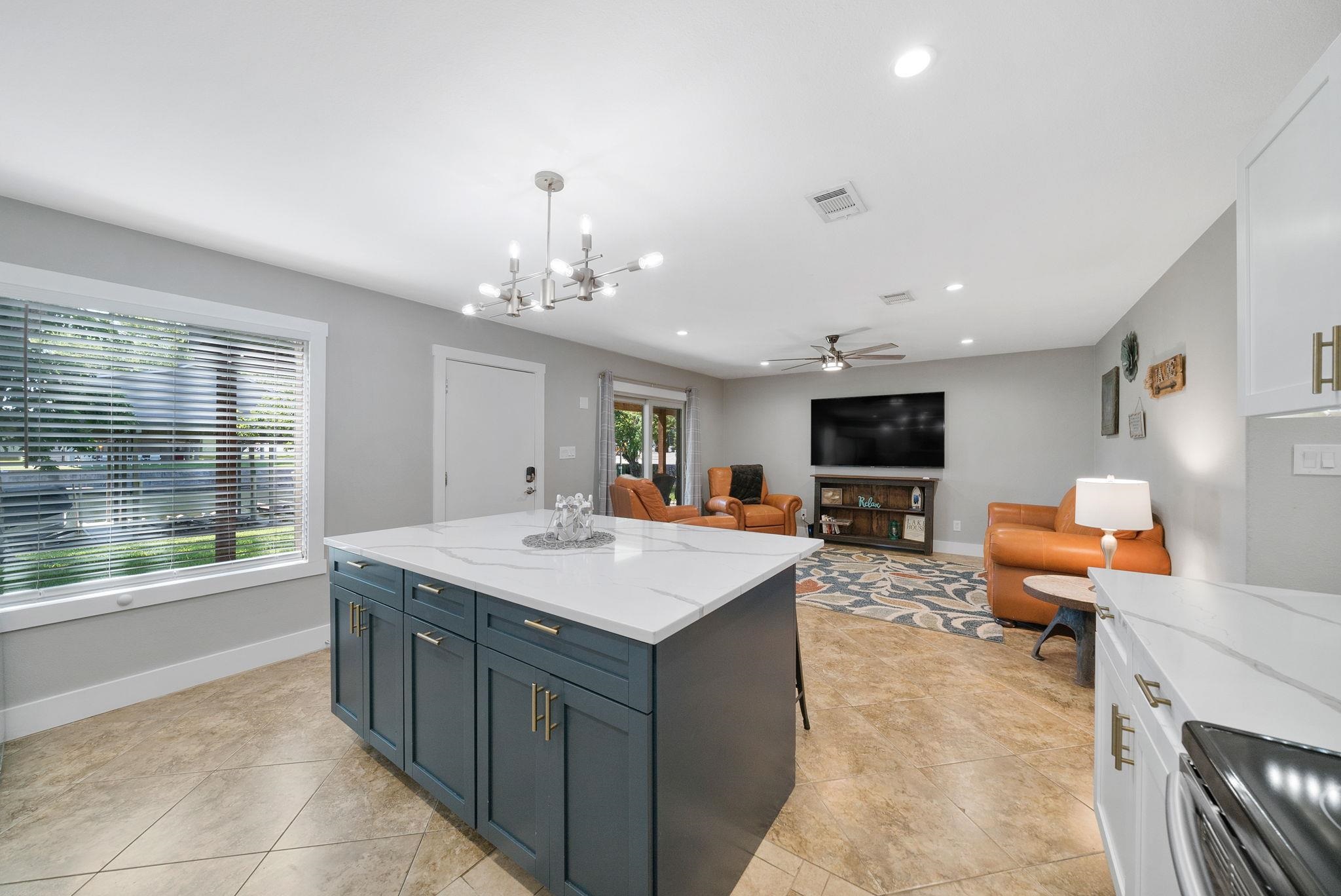 1500 Ranch Road 1431, Unit 103 Kingsland TX 78639