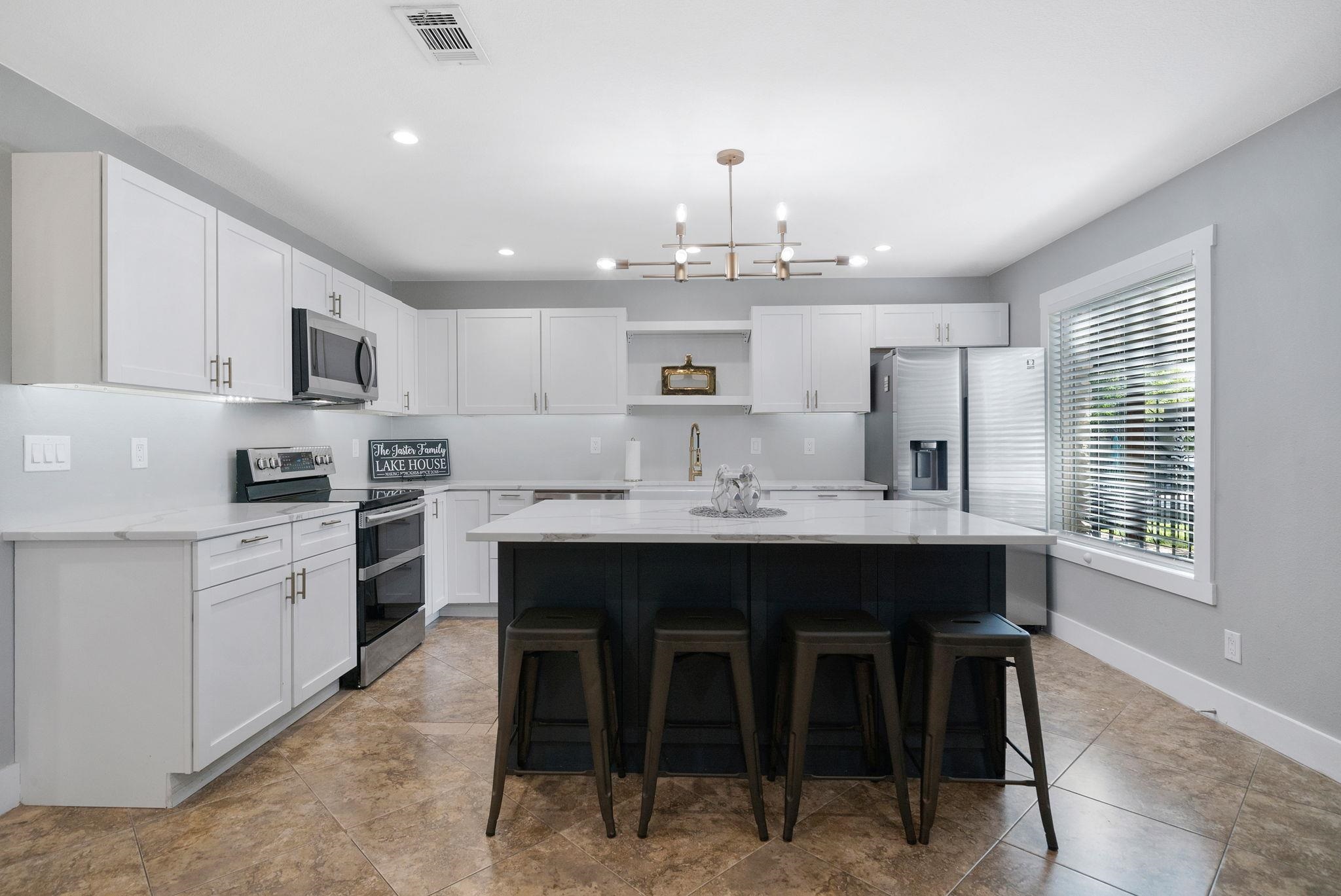 1500 Ranch Road 1431, Unit 103 Kingsland TX 78639