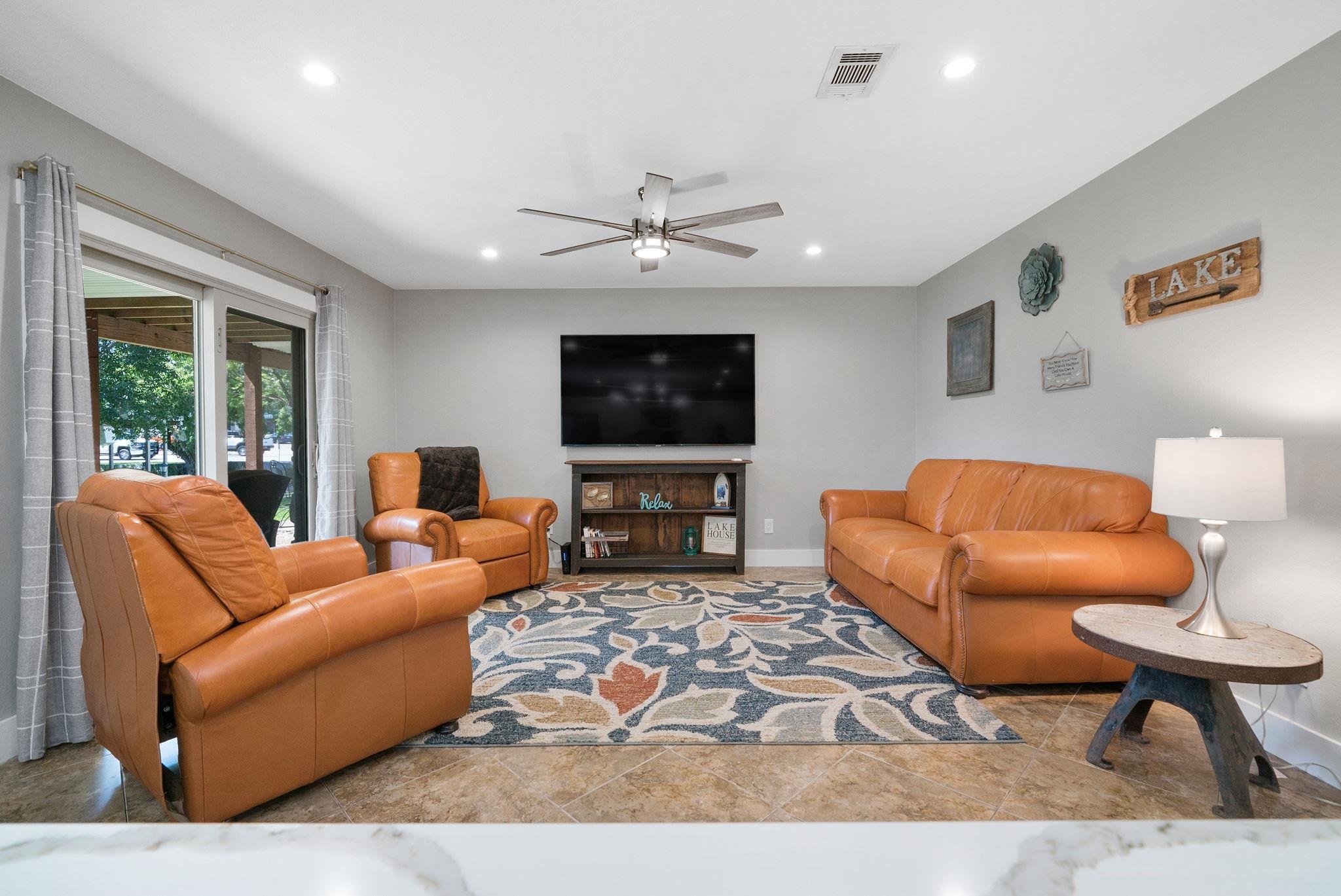 1500 Ranch Road 1431, Unit 103 Kingsland TX 78639