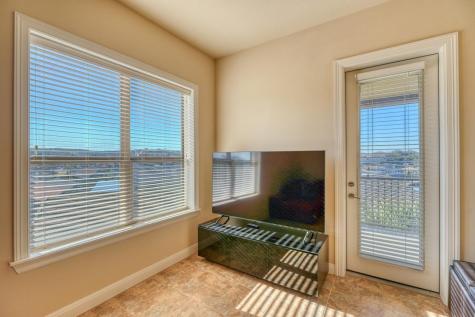 101 West Bank #27 Horseshoe Bay TX 78657