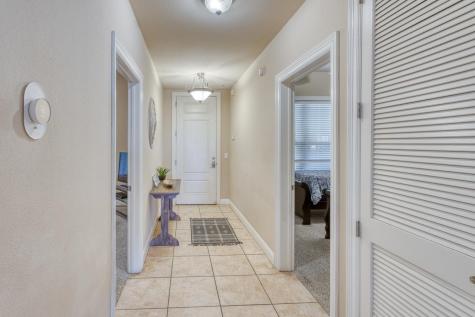 1000 The Cape #24 Horseshoe Bay TX 78657