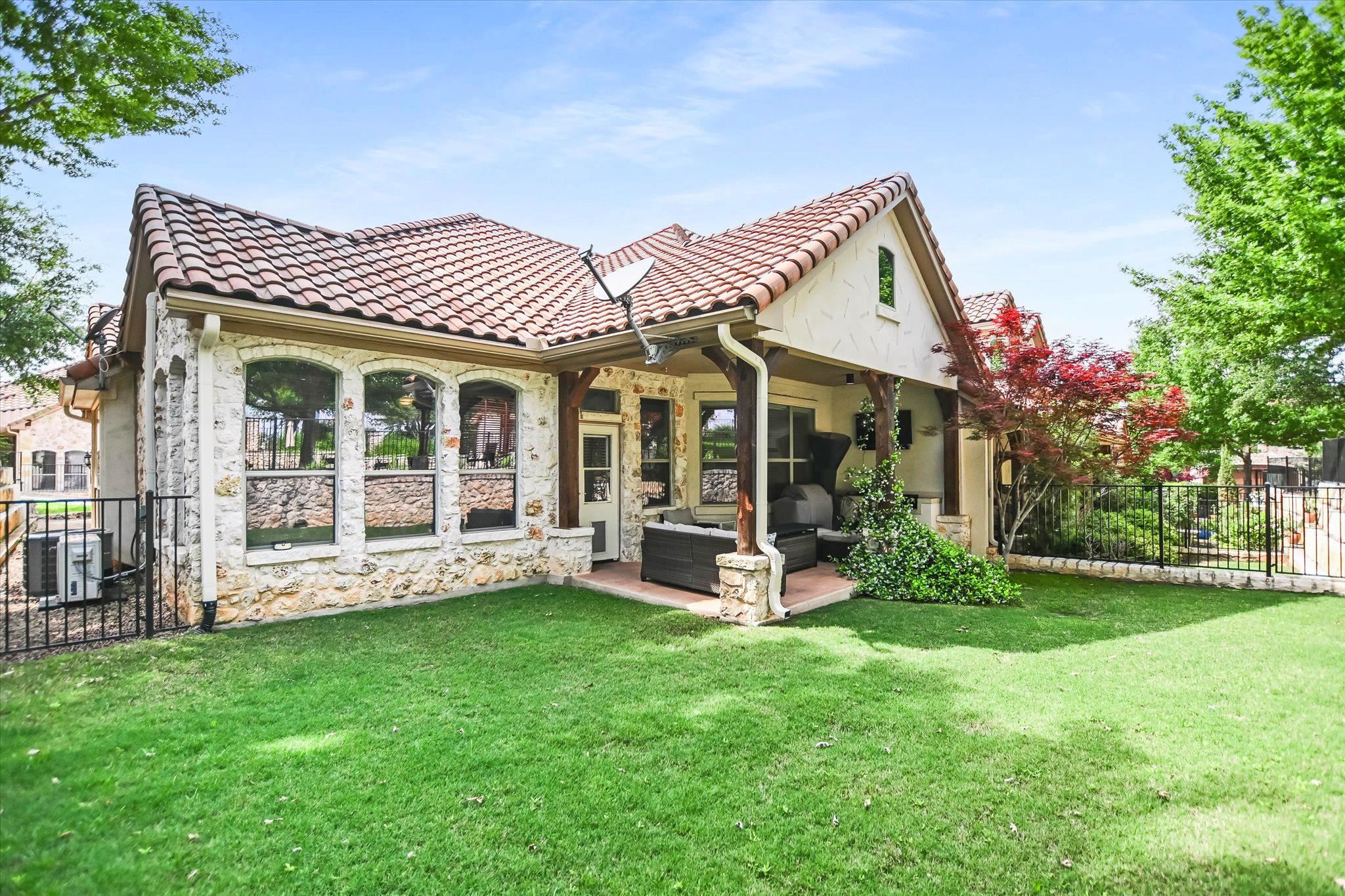 207 Enclave Circle Horseshoe Bay TX 78657