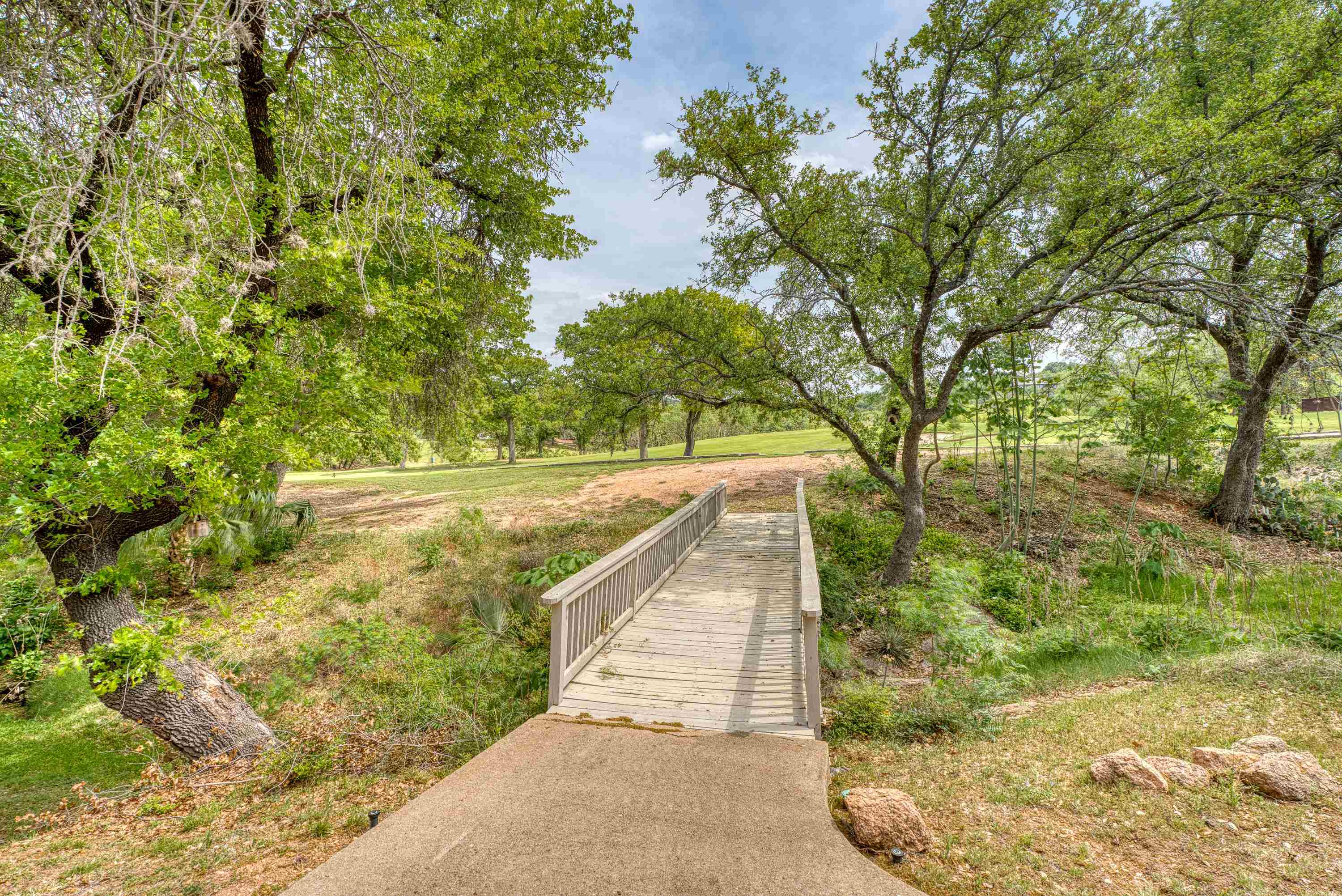 123 Lost Spur Horseshoe Bay TX 78657