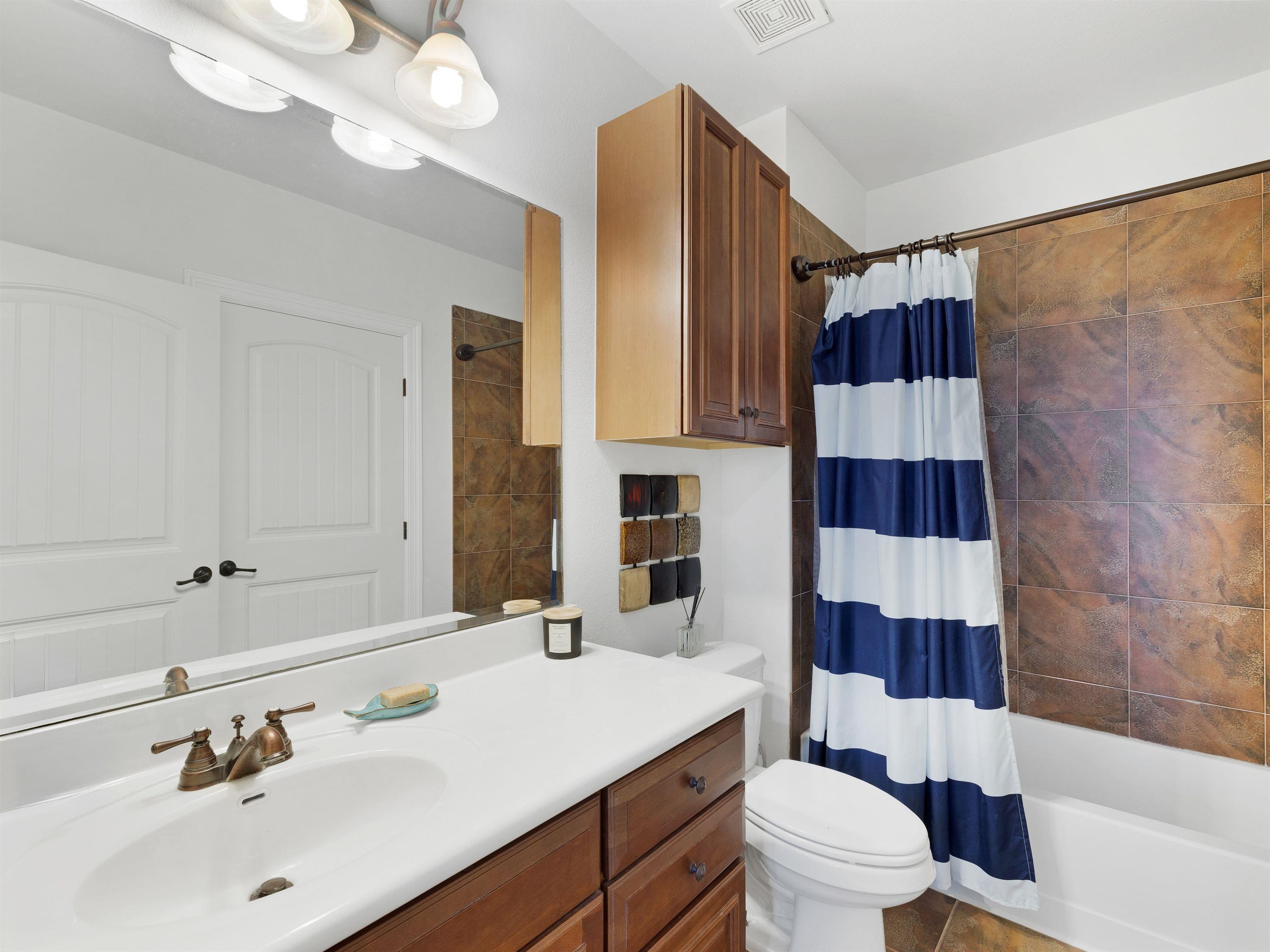 101 West Bank #43 Horseshoe Bay TX 78657