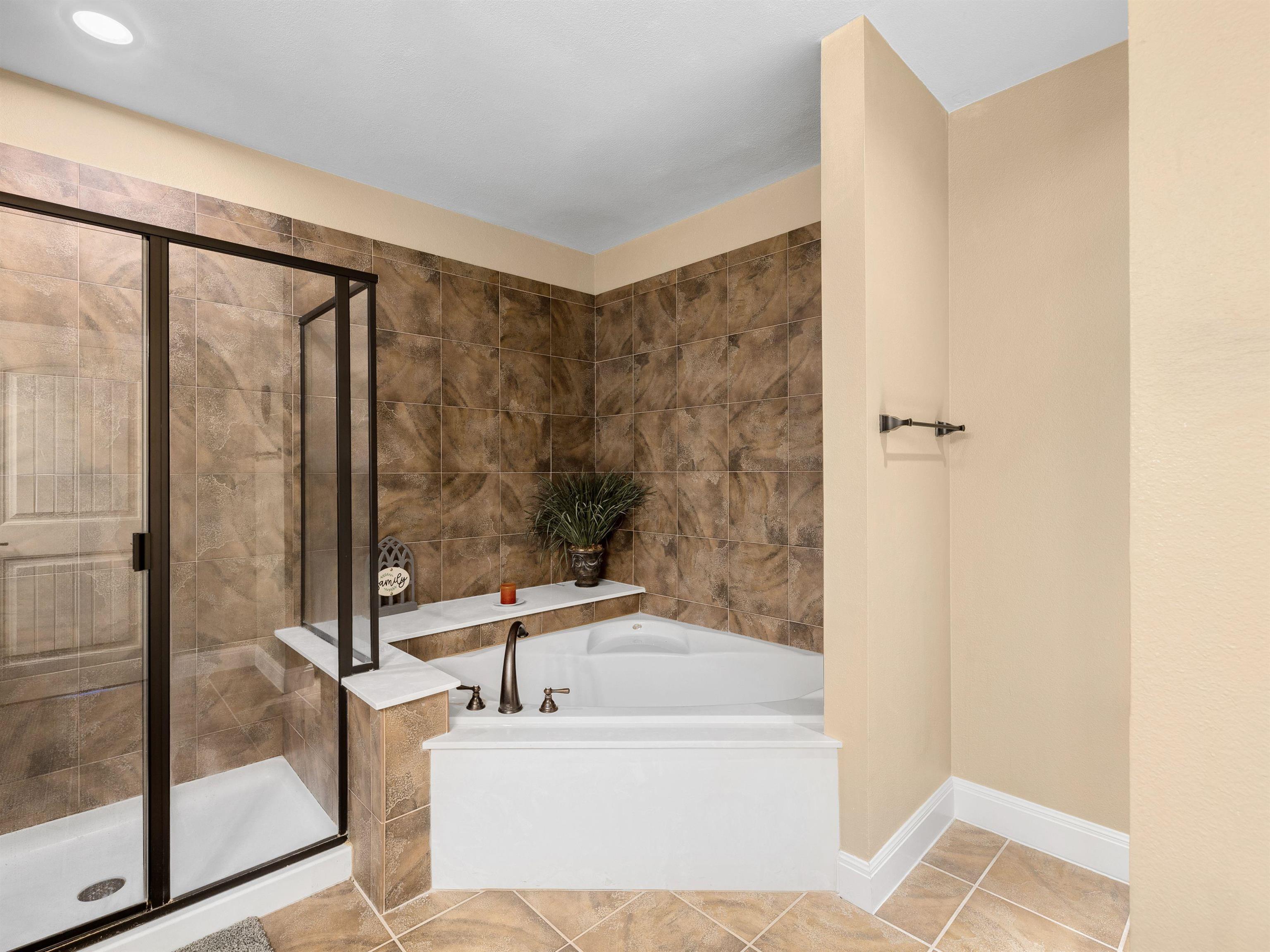101 West Bank #43 Horseshoe Bay TX 78657