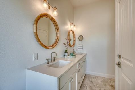 1001 The Cape #46 Horseshoe Bay TX 78657