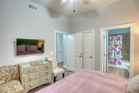 1000 The Cape #43 Horseshoe Bay TX 78657