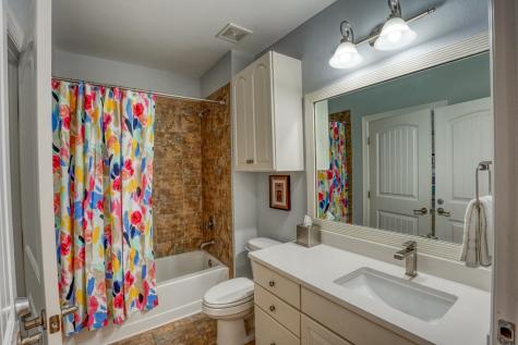1000 The Cape #43 Horseshoe Bay TX 78657