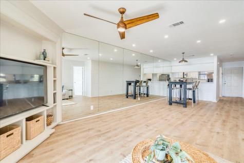 101 Island Drive Horseshoe Bay TX 78657