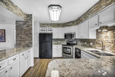 109 Sunshine #4 Horseshoe Bay TX 78657