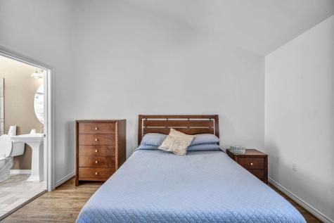 109 Sunshine #4 Horseshoe Bay TX 78657