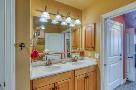 101 West Bank #25 Horseshoe Bay TX 78657