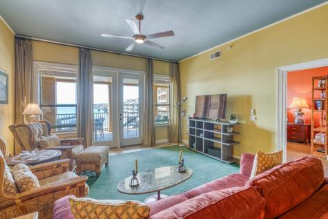 101 West Bank #25 Horseshoe Bay TX 78657