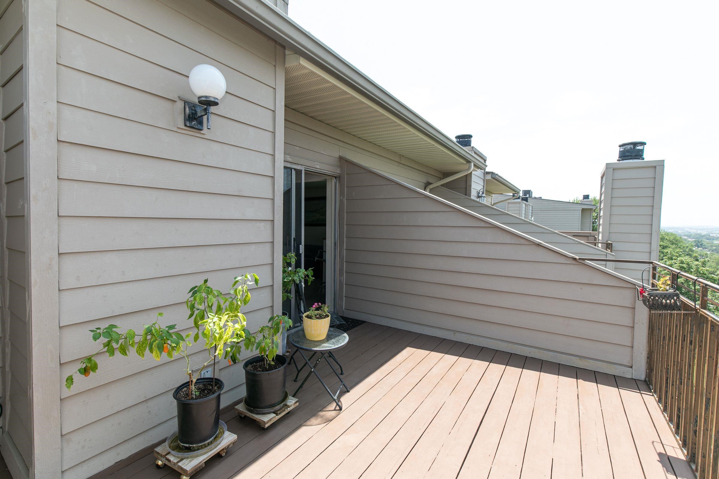 306 Out Yonder #166 Horseshoe Bay TX 78657