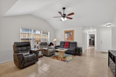 268 Braeburn Circle Circle Meadowlakes TX 78654