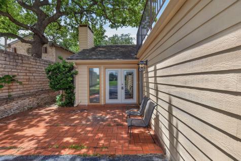 1215 Hi Stirrup #126 Horseshoe Bay TX 78657