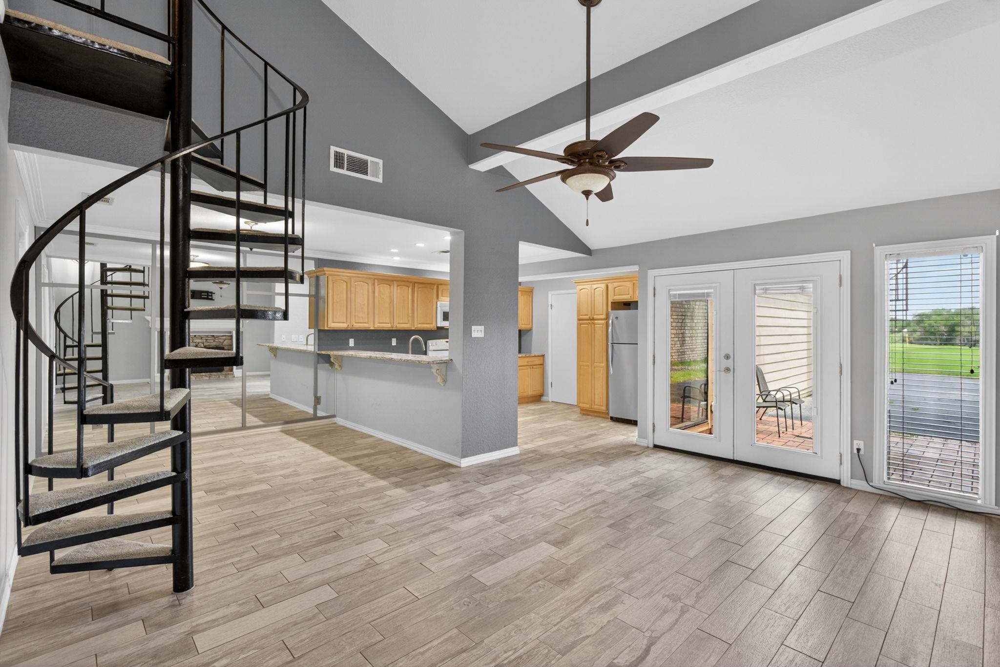 1215 Hi Stirrup #126 Horseshoe Bay TX 78657