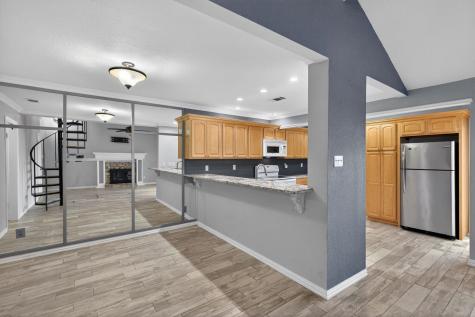 1215 Hi Stirrup #126 Horseshoe Bay TX 78657