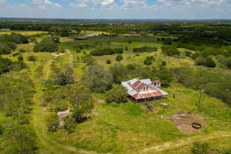 1705 County Road 111 Lampasas TX 76550