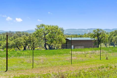 784 Ranch Road 2721 Johnson City TX 78636